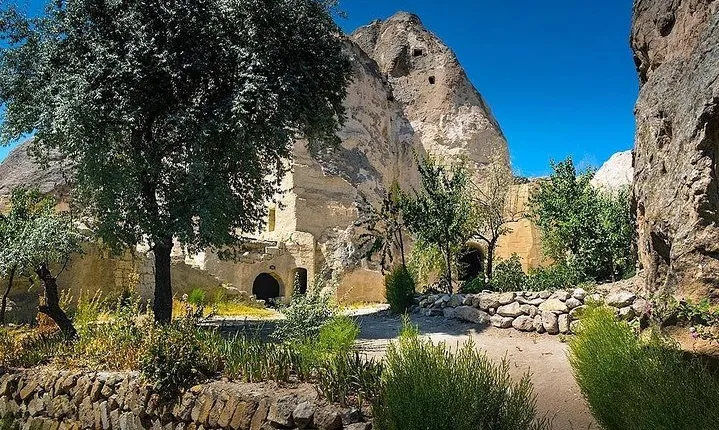Hot Air Balloon Flight and Private Cappadocia Blue Tour
