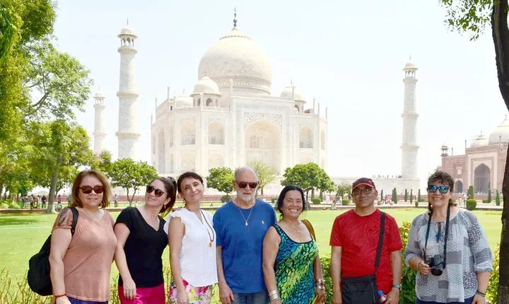 Private Golden Triangle ( Delhi, Agra and Jaipur) and Varanasi Tour