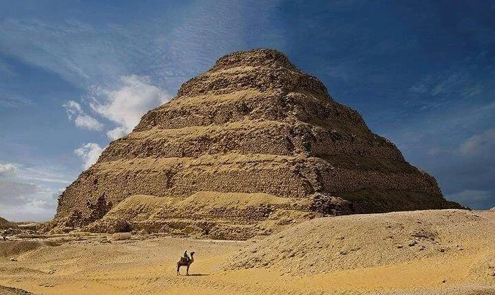 Private Guided Tour of Sakkara, Memphis and Dahshur