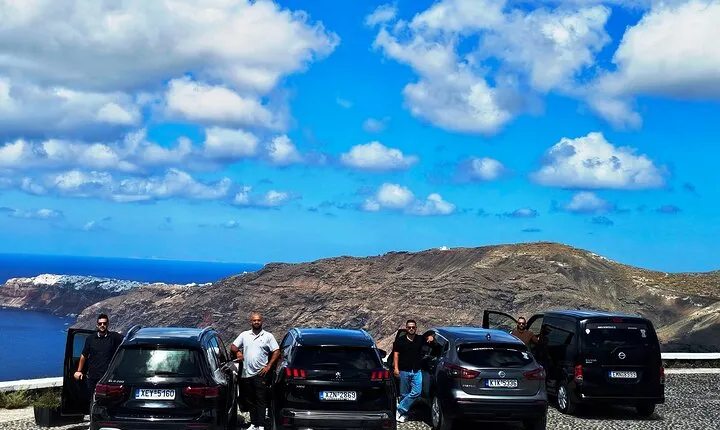 Santorini Private Transfer between Airport or Port and Santorini