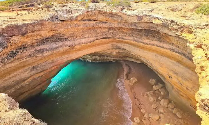 From Faro: Visit Benagil Cave, Marinha Beach, Algar Seco & More