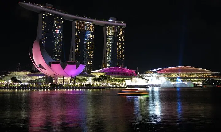 Explore Singapore Private Night Sightseeing Tour