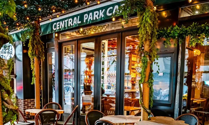 Central Park Cafe: Scenic Lunch & Dinner Experience in NYC