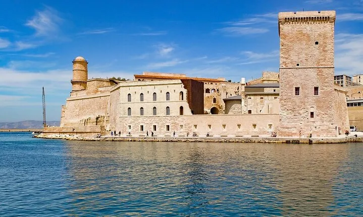 Guided Walking Tour in Marseille