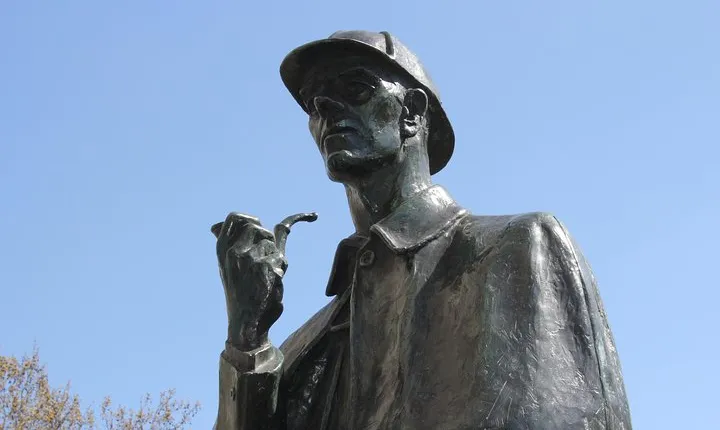 Private Sherlock Holmes Walking Tour of London