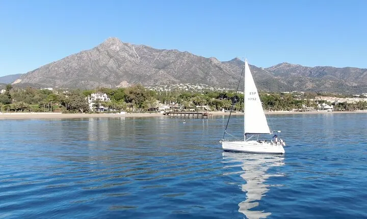 Sailboat ride in Marbella from Puerto Banús