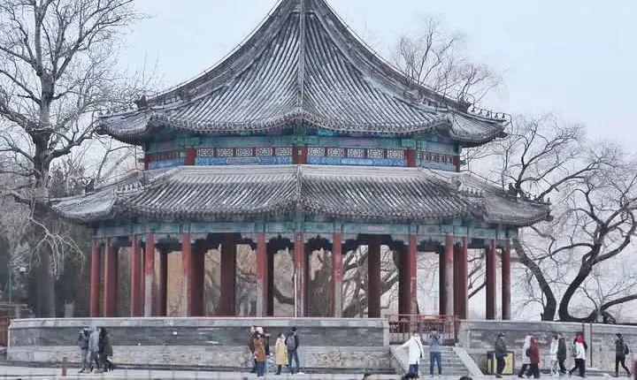 Beijing Private Layover Tour: Ming Tombs, Summer Palace, Niaochao & Water Cube