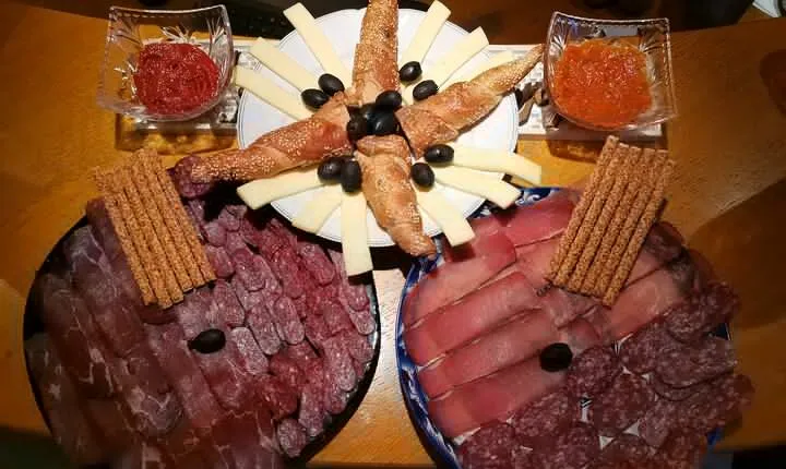 Bulgarian Prime Cuts and Wine Tour