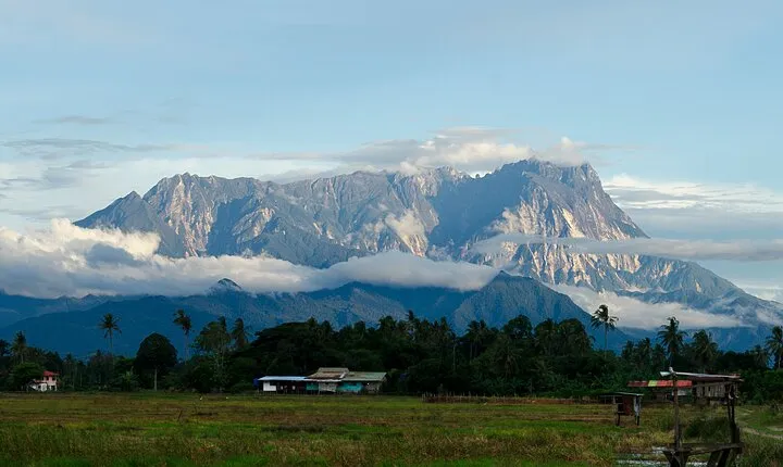 Kota Kinabalu to Kundasang Private Day Tour and Poring Hot SPA