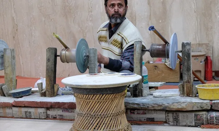 Half Day Tour Artisans of Agra