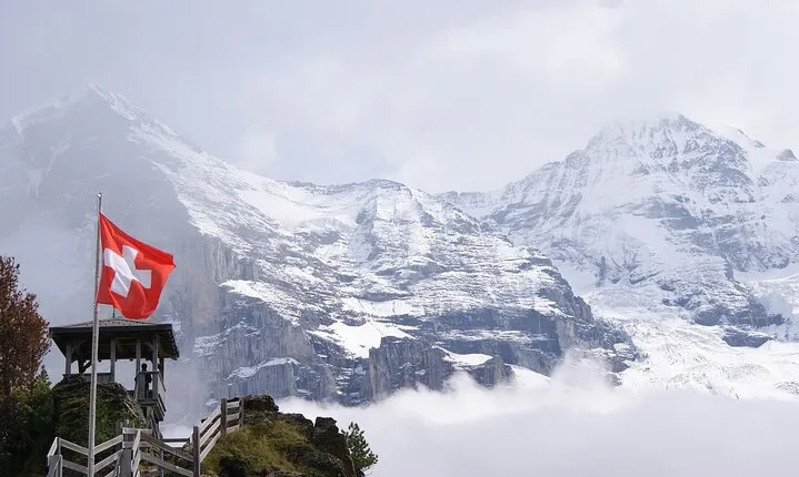 From Zurich to Top of Europe Jungfraujoch private tour