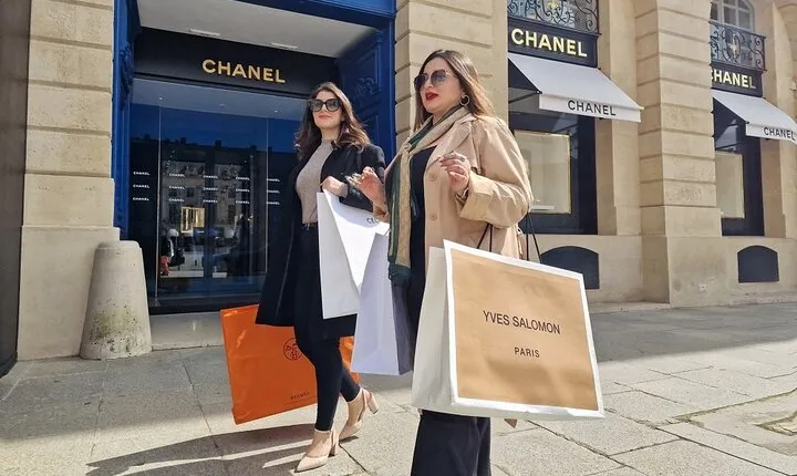 Paris Shopping Tour Experience