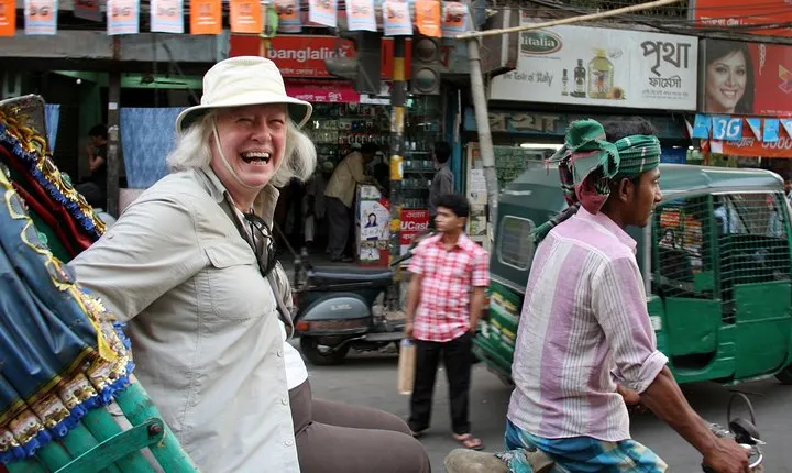 Explore Dhaka City in a Local Way !!