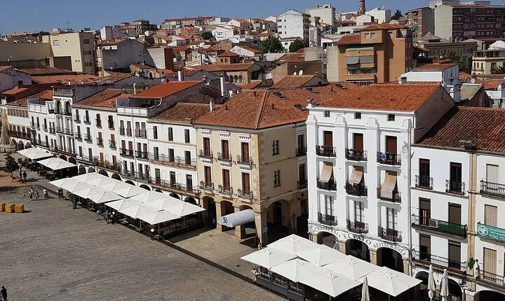 Cáceres Private Historic Walking Tour