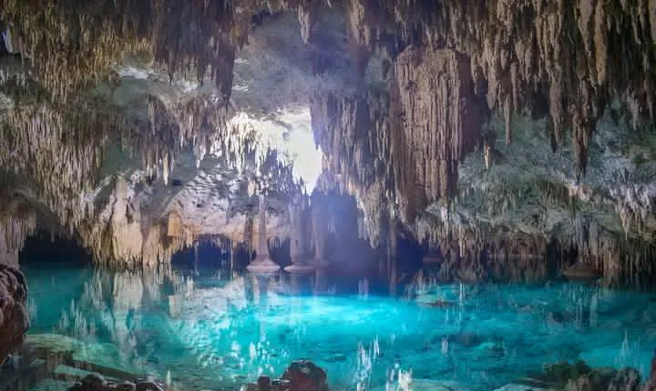 Half-Day Private Tulum and Sak Aktun Cave Cenote Tour from Cancun