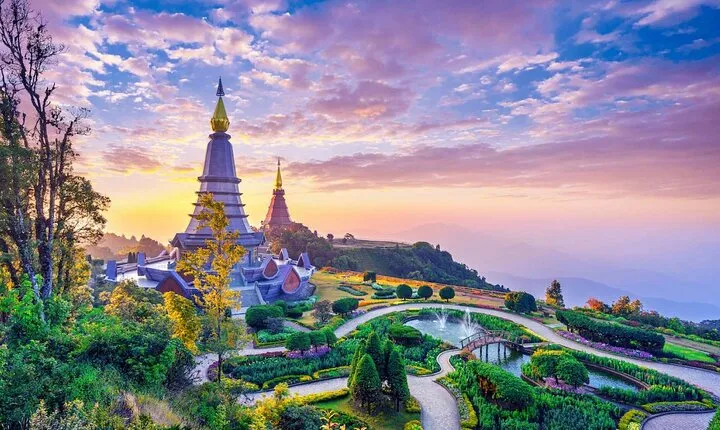 Doi Inthanon National Park Trek Pha Dok Seaw from Chiang Mai