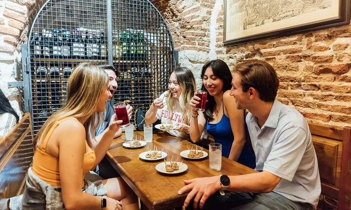 Madrid Food Walking Tour with Tapas and Drinks