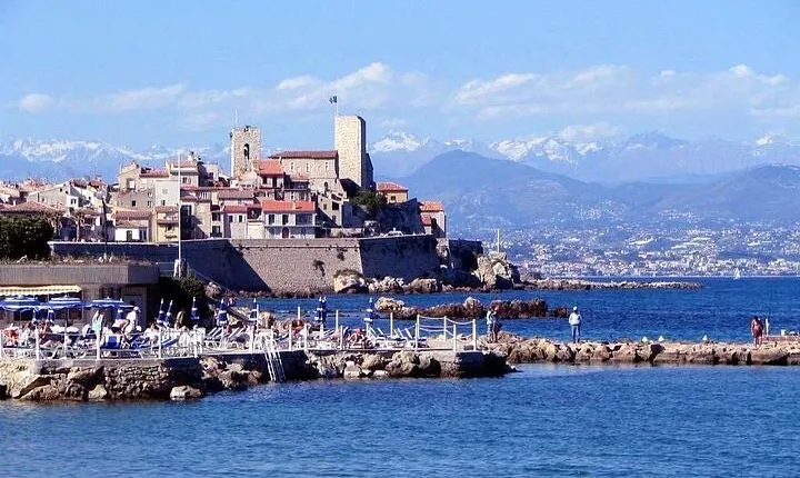 Half-Day Private Tour from Nice to Grasse Cannes and Antibes