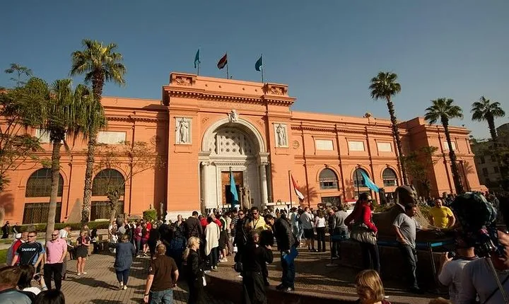 Amazing Day Tour to Cairo from Hurghada By Bus