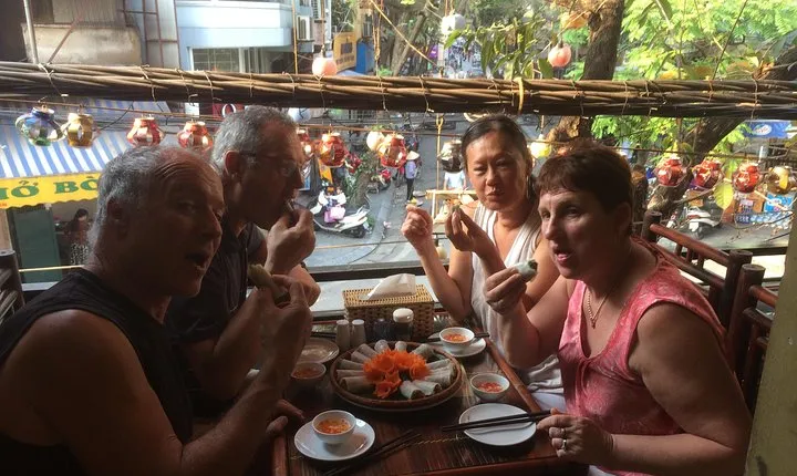 Hanoi street food tour small group tour