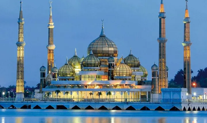 5 Day 4 Night Malaysia Tour for Travelers from Around the World