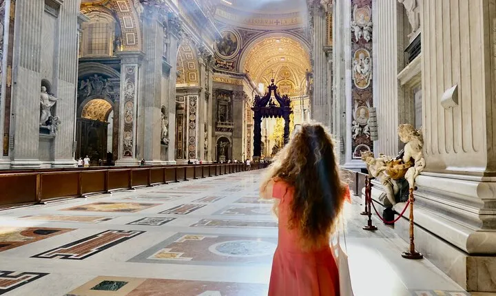 Private Tour of St Peter's Basilica with Dome Climb and Grottoes