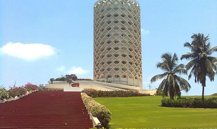 Mumbai City Tour for Kids in Private Vehicle