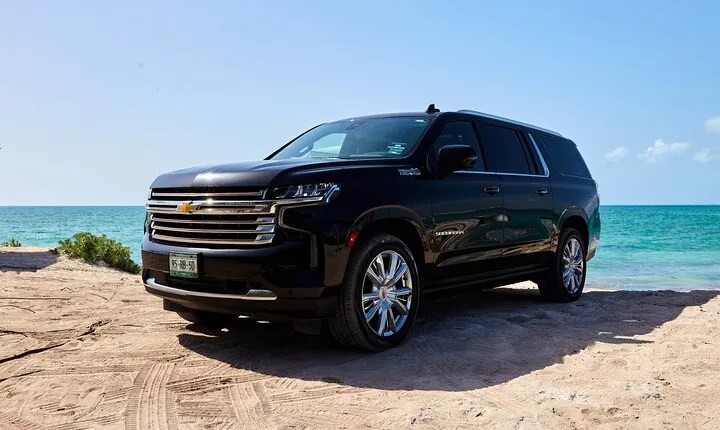 Luxury Suv departures from Tulum to Cancun Airport