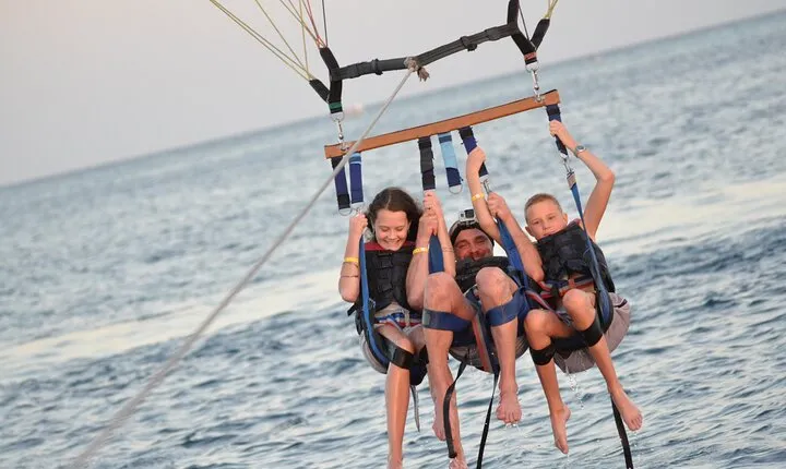 Parasailing Adventure with Private Transport – Sharm El Sheikh