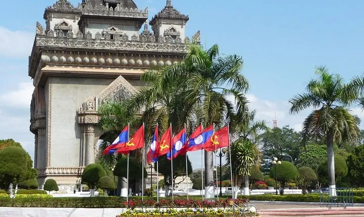Guided Vientiane City and Buddha Park Full-Day Tour