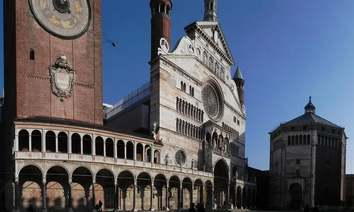 Entrance Torrazzo + Baptistery + Official Diocesan Museum