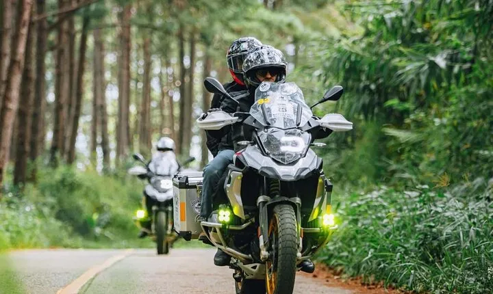 Long Way Down Chiang Mai to Phuket Motorcycle Tour