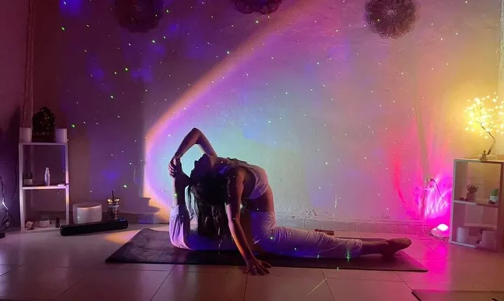 Yoga and holistic massage session in Playa del Carmen 