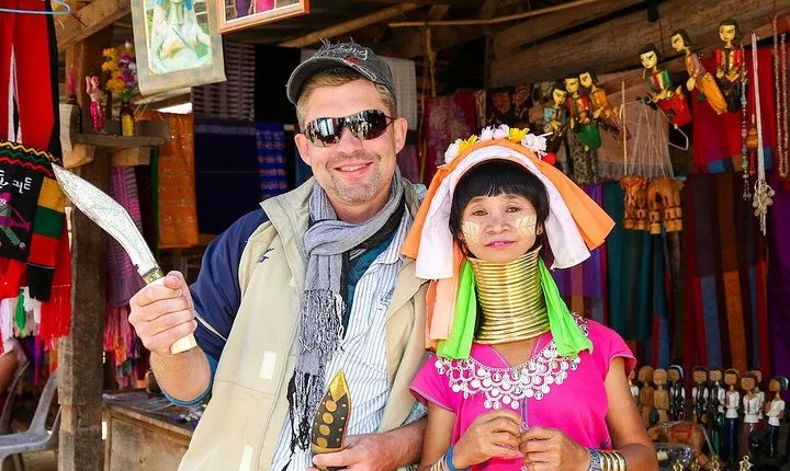 Chiang Rai in a Day: White Temple, Golden Triangle, Boat Ride to Laos, Long Neck