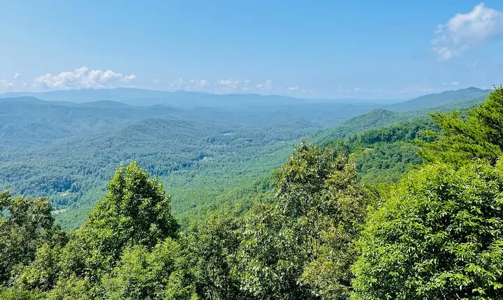 Small-Group Jeep Tour of Smoky Mountains Foothills Parkway