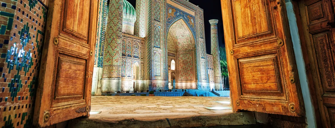 Online Sightseeing Tour in Samarkand: Registan and Bibi Khonum Mosque, Chinese Language