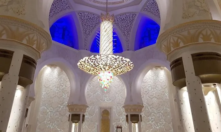 Dubai to Abu Dhabi Full Day Tour with Grand Mosque