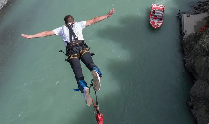 Hanmer Springs Bungy Jump, New Zealand