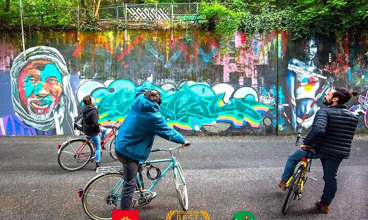 Geneva Urban Art Tour on a bike