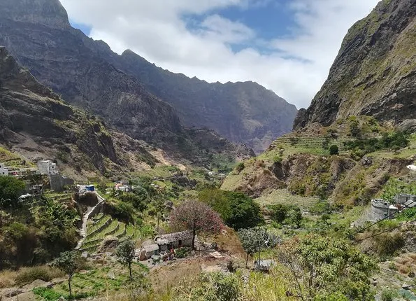 Santo Antão discovery - departure from São Vicente