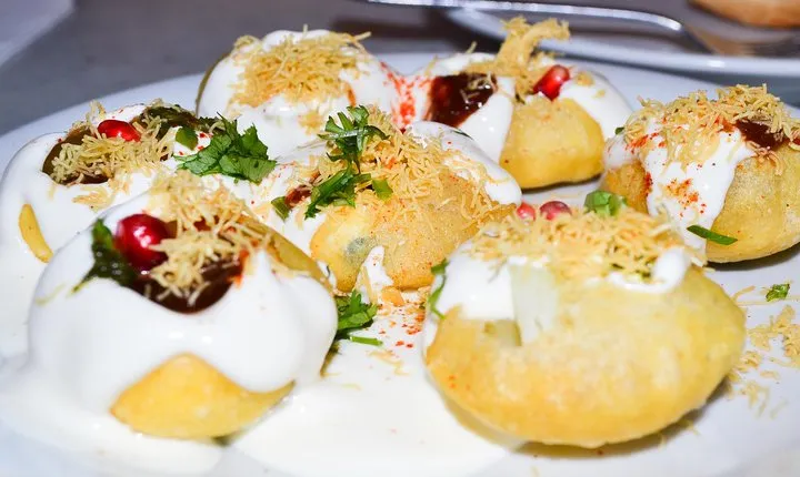 Half-Day Private Mumbai Chowpatty Tour Including Dinner