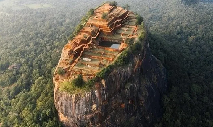 From Kandy: Sigiriya Rock Fortress and Cave Temple Tour