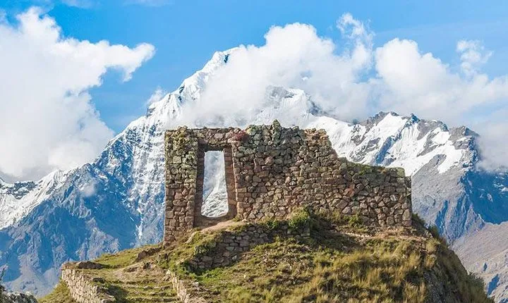 Full Day - Trek to the Cachicata Quarries & Sun Gate