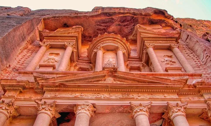 Petra 1-Day Tour from Tel Aviv with FREE Authentic Lunch