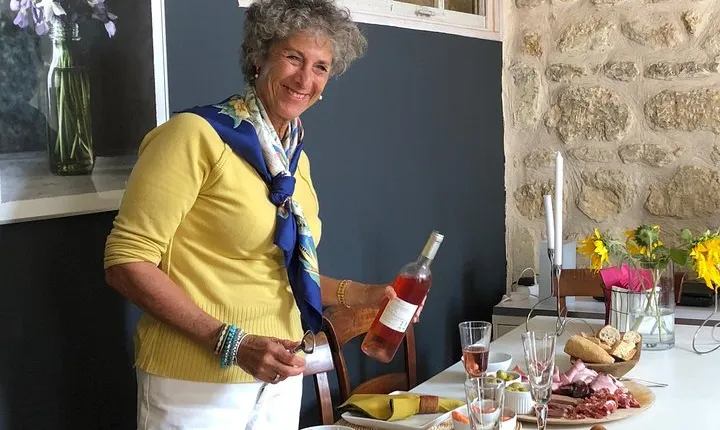 It's Apéro Time Chez Kim