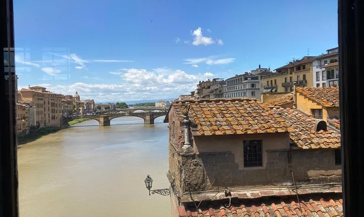 Vasari Corridor and Uffizi Gallery Exclusive Tour