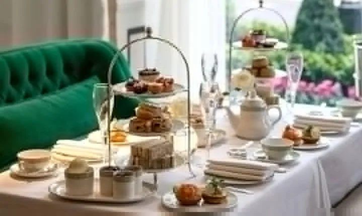 Private Tour: Royal High Tea At Kensington Palace Gardens