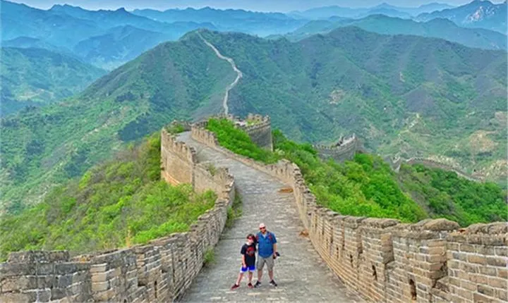 Mutianyu Wall Half Day Private Tour with Cable Car up and Toboggan Down