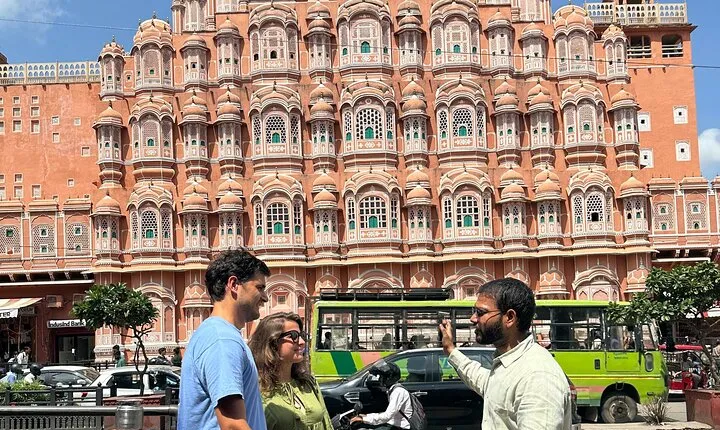 Jaipur Morning or Evening Guided Walk with E-Rickshaw Ride