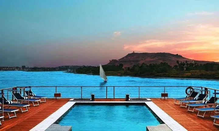 4 Days 3 Nights Nile Cruise From luxor or Aswan With tours